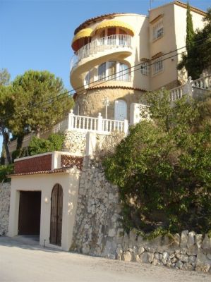 IMMOLIBERTY (Villa in E-03710 Calpe Valencia-Spanien)