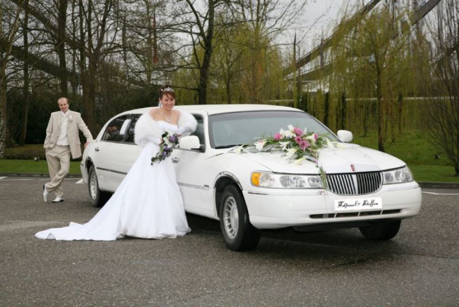 Hochzeitslimousine & Hochzeitslimo & Hochzeitslimos.