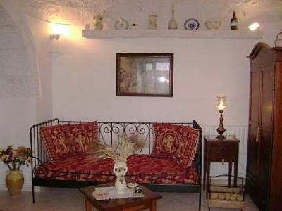 FERIENHAUS IN TRULLI