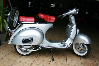 Vespa Piaggio, Bj. 65, Restauriert.