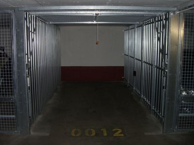 Abschliessbare Einzel-Garagenbox(en) D�sseldorf Unterrath (N�he Flughafen)
