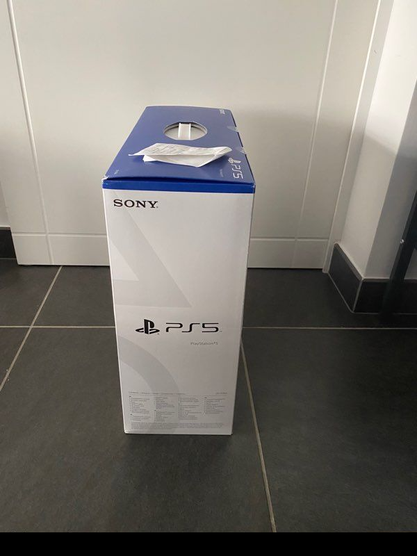Playstation 5 Blu-ray Standard Edition 825 GB