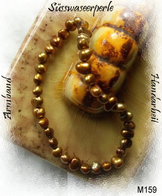 Edelsteinschmuck, Armband mit einer braunen Swasser Perle