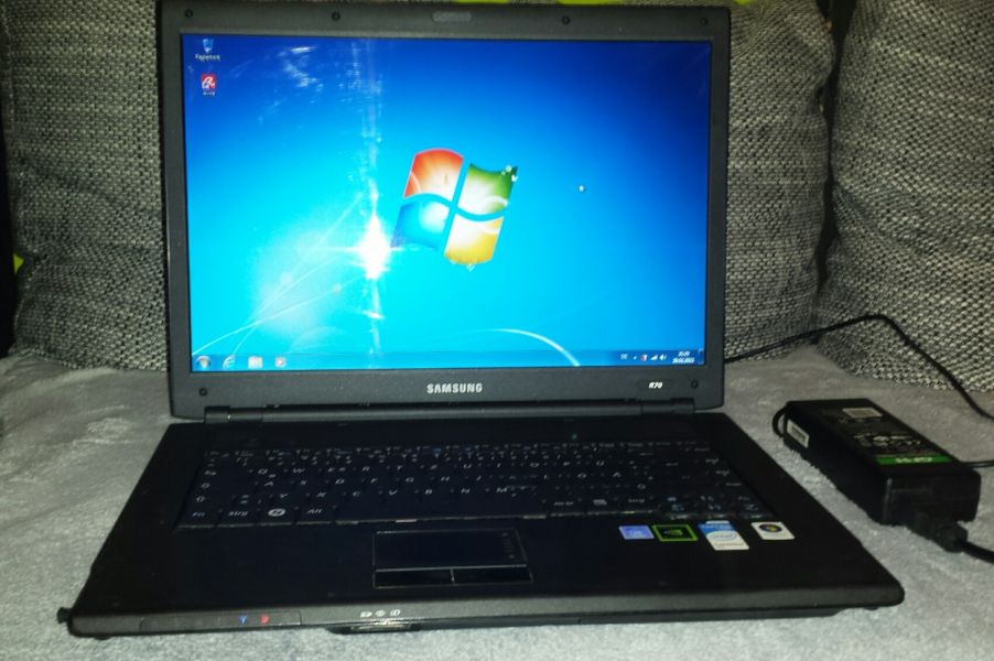 Samsung NP-R70