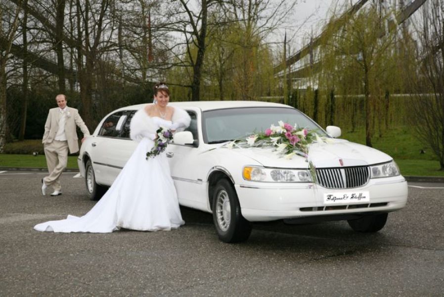Stretchlimousine & Limousine & Hochzeitslimousine