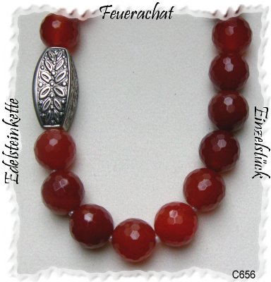 Edelsteinschmuck, Halskette mit rassigem Feuerachat